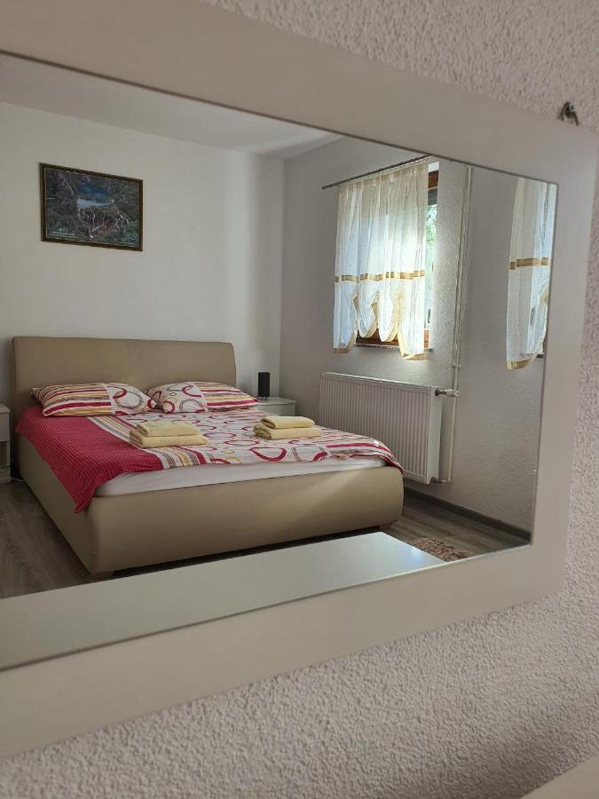 Apartments Sertic 4 Stars Пол'янк Екстер'єр фото